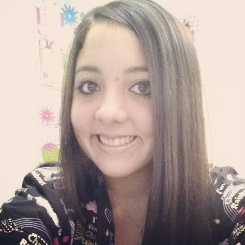 Meet your Posher, Nika